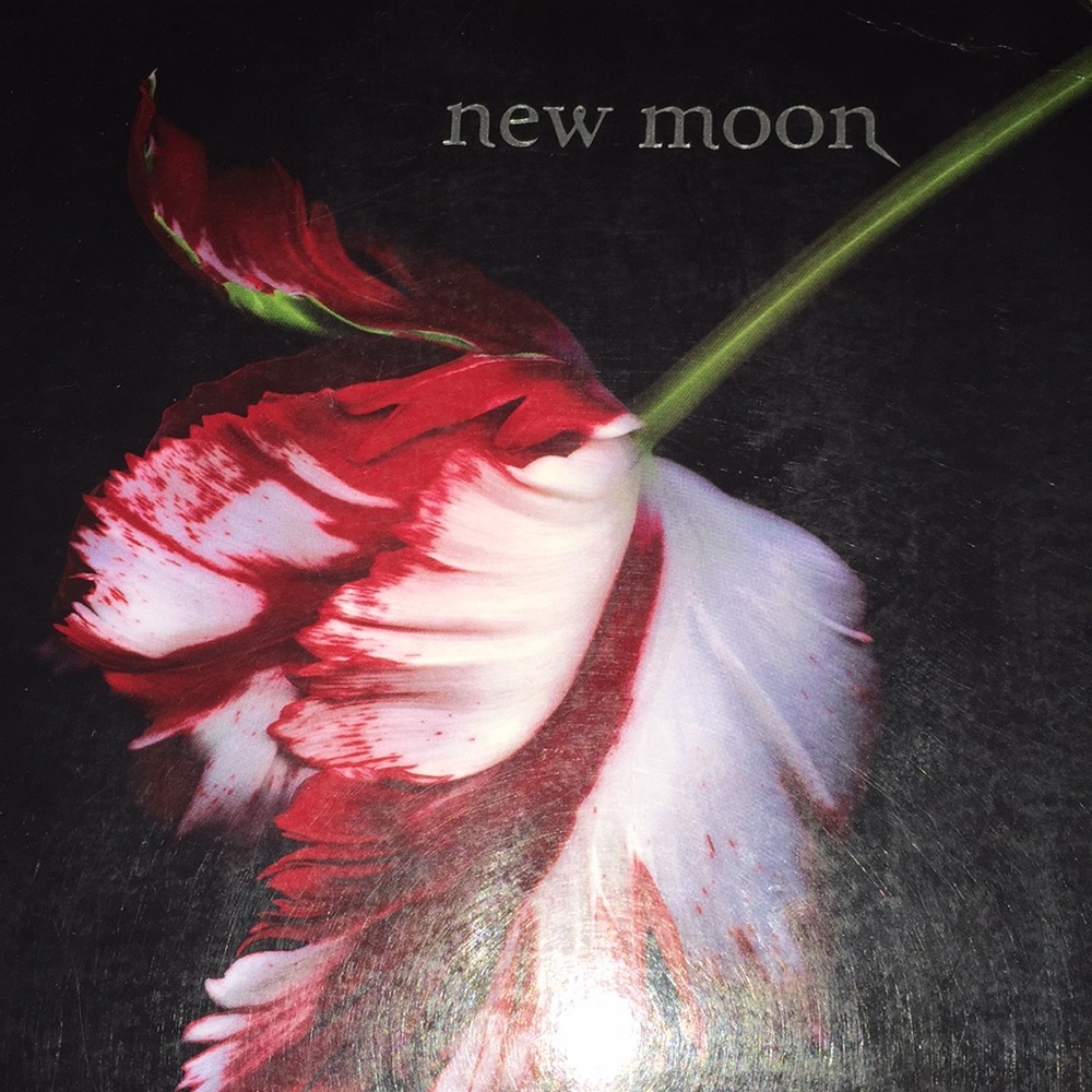 The Twilight Saga: New Moon by Stephenie Meyer